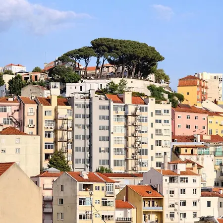Appartement With A View Of - Castle Views And Location Lissabon